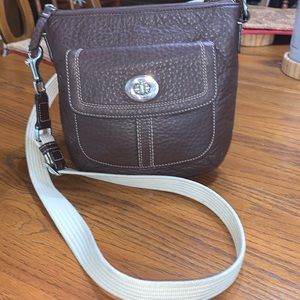 CROSSBODY PURSE